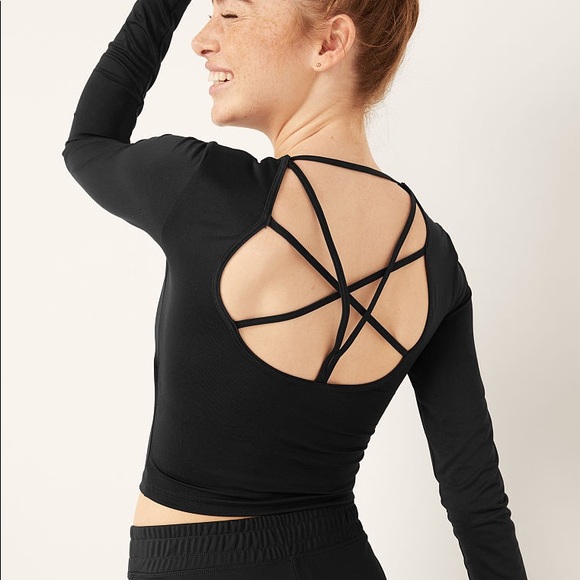 VS Pink Active Strappy Crop Top - Picture 7 of 7